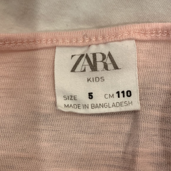 3 piece bundle: Girls 2 Tops & Jeggings - Picture 9 of 15